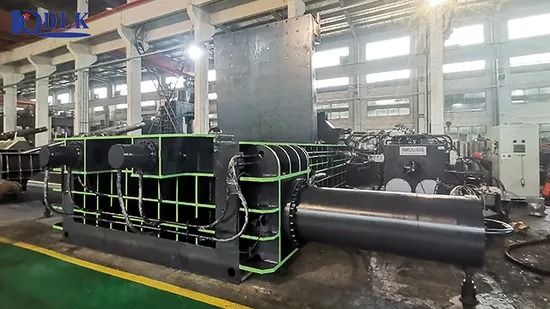 Y81K-400 Scrap Metal Hydraulic Baling Machine with 600x600mm Bale Size 400-700kg Bale Weight and 135Kw Motor