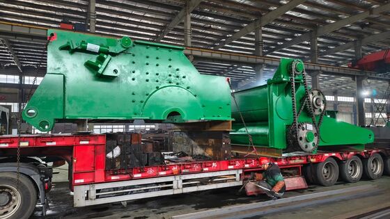 2000HP PSX Serie de Molino de Martillo triturador con 1500KW de potencia y accionamiento hidráulico para 30-40 toneladas por hora de reciclaje de chatarra de metal