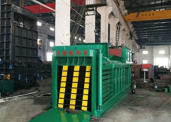 Y82-315 Máquina de embalaje de papel hidráulico con fuerza de 315 toneladas 2200*1100*3000mm Tamaño de la cámara y potencia de 60KW para embalaje eficiente de residuos de papel